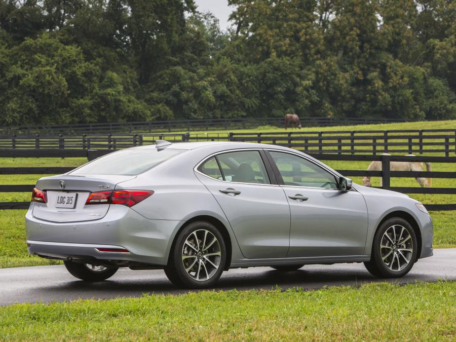  Acura TLX 3.5L V6 SH-AWD 2015 года  (фото 31 из 91)